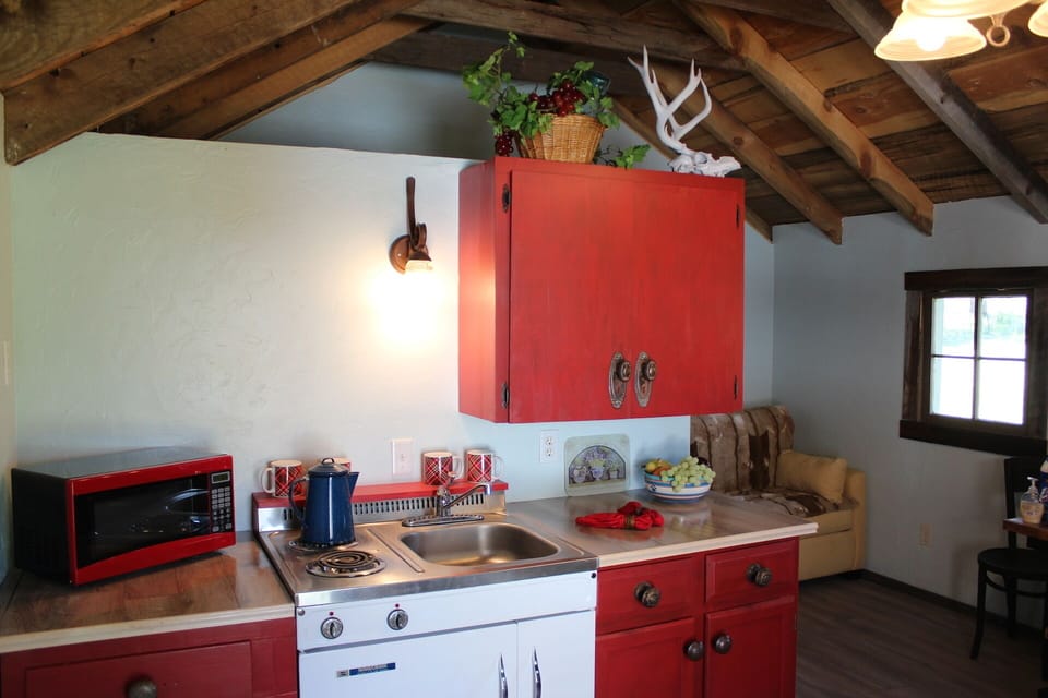 Kitchenette in Teacherageview 2