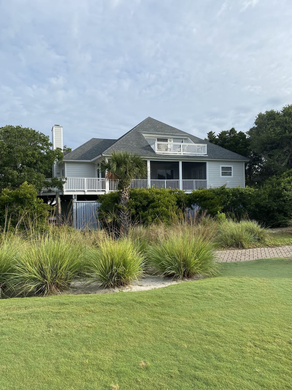 Exterior color change in 2022. Looking pretty on the golf course!