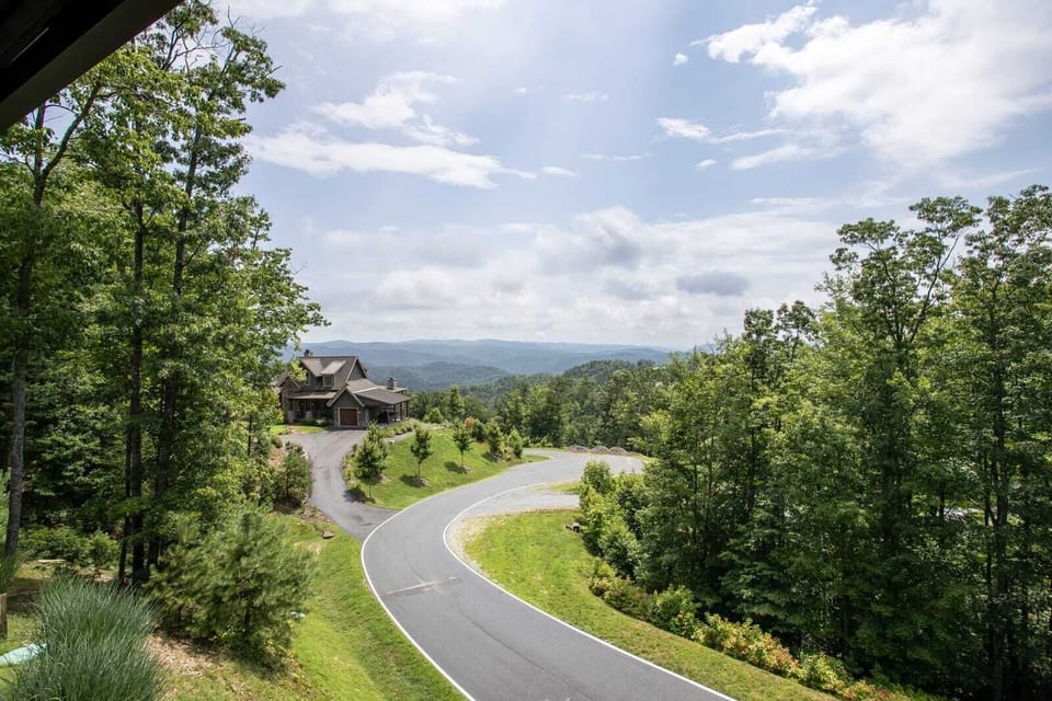 Views from Covered Deck at Robin's Crest, see the Nearest Neighbor a Ways Down the Road!