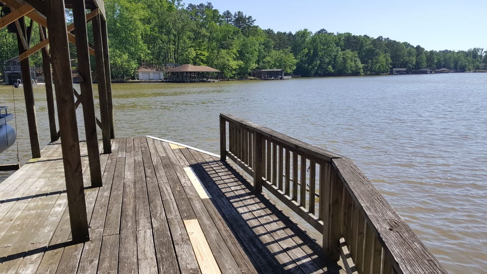 Lower Deck Right