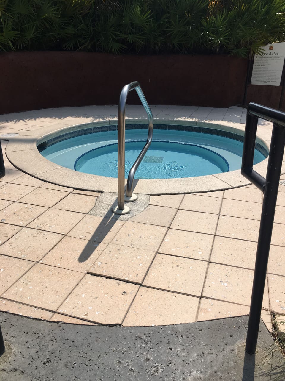 Hot tub by the pool. Great for evening relaxation, even out of season 