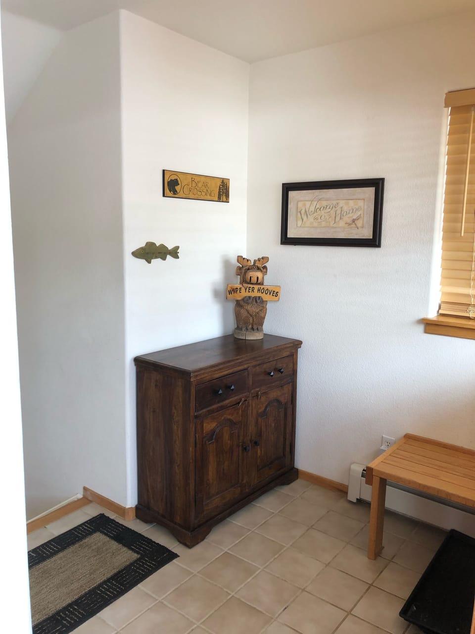 Entry - Mud Room