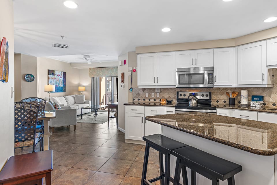 Entry, Kitchen, Dining, Living Areas