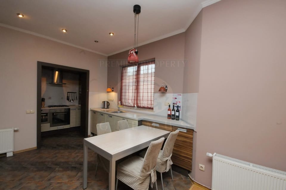 Standard Apartment, 2 Bedrooms | 1 bedroom, in-room safe, desk, iron/ironing board