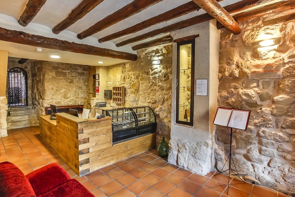 La Grancha Hostel in Aragon