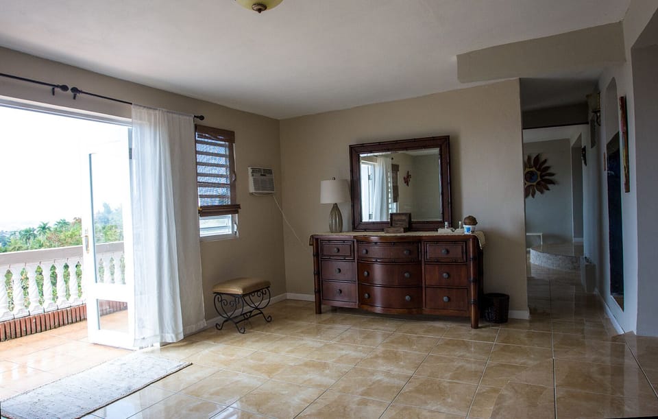 Lower level bedroom 1 