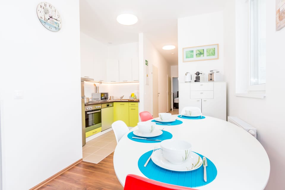 Dining Table for 4 persons