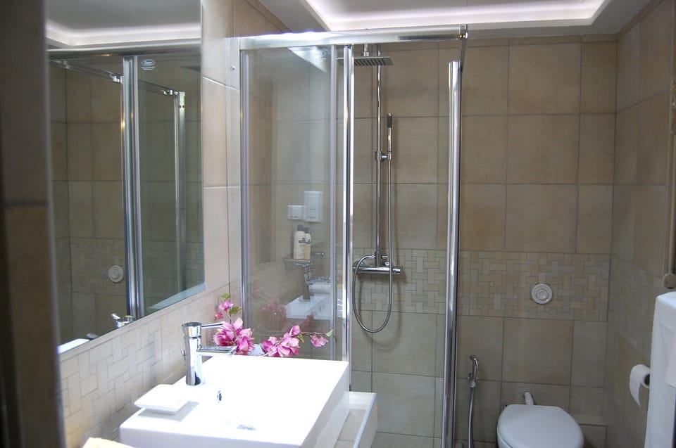 Bathroom 2