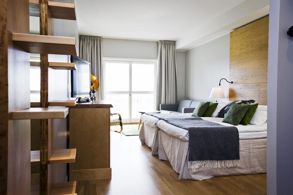 Superior Double Room | In-room safe, WiFi (free), bed sheets
