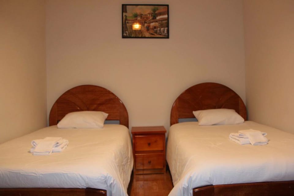 Double Room - 2 Beds  | WiFi (free), bed sheets