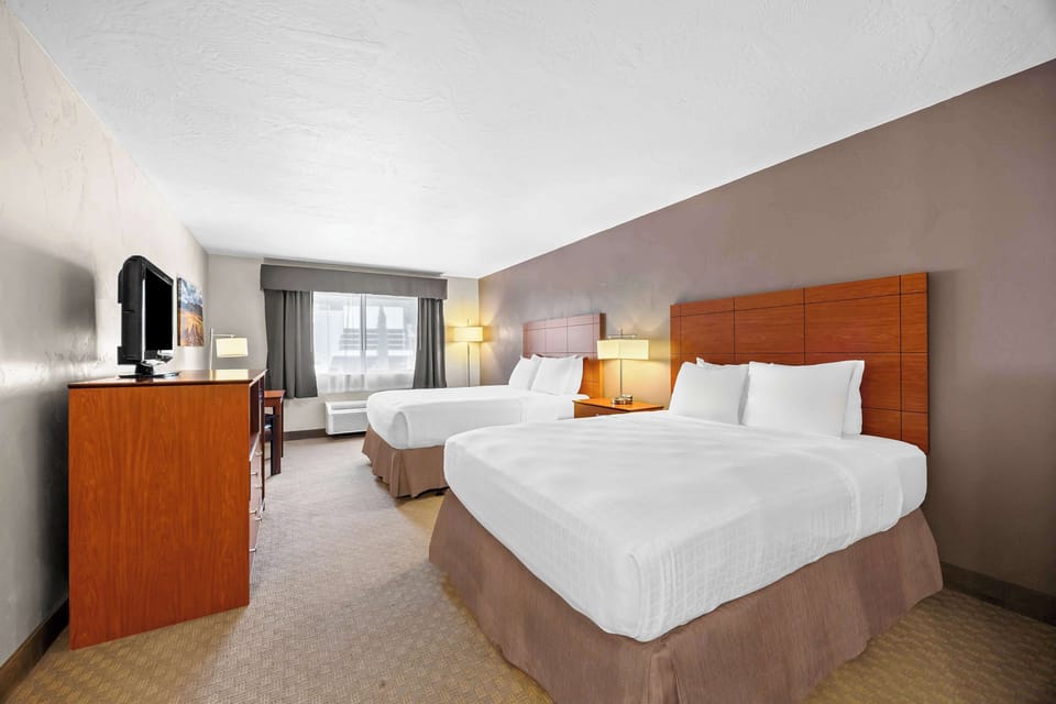 Standard Room, 2 Queen Beds, Non Smoking, Refrigerator & Microwave | Hypo-allergenic bedding, pillowtop beds, in-room safe, desk