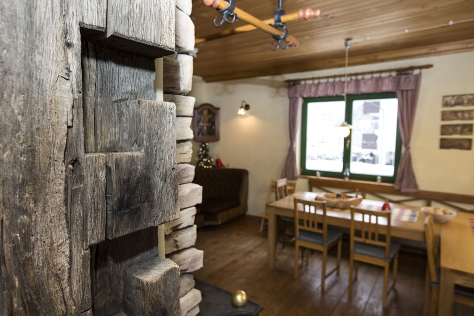 Cottage, Mountain View | In-room dining