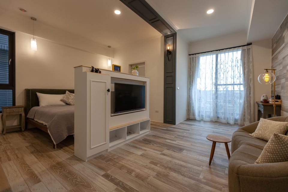 Double Room B  | Desk, free WiFi, bed sheets