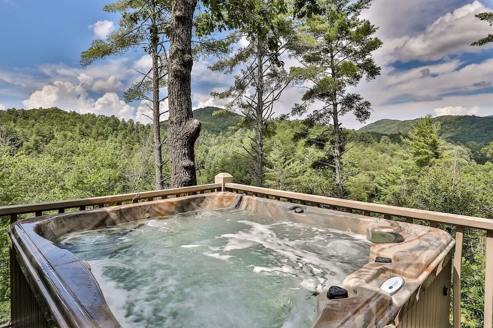 This Property Offers The Best Of Both Worlds. Mountains & Water Frontage