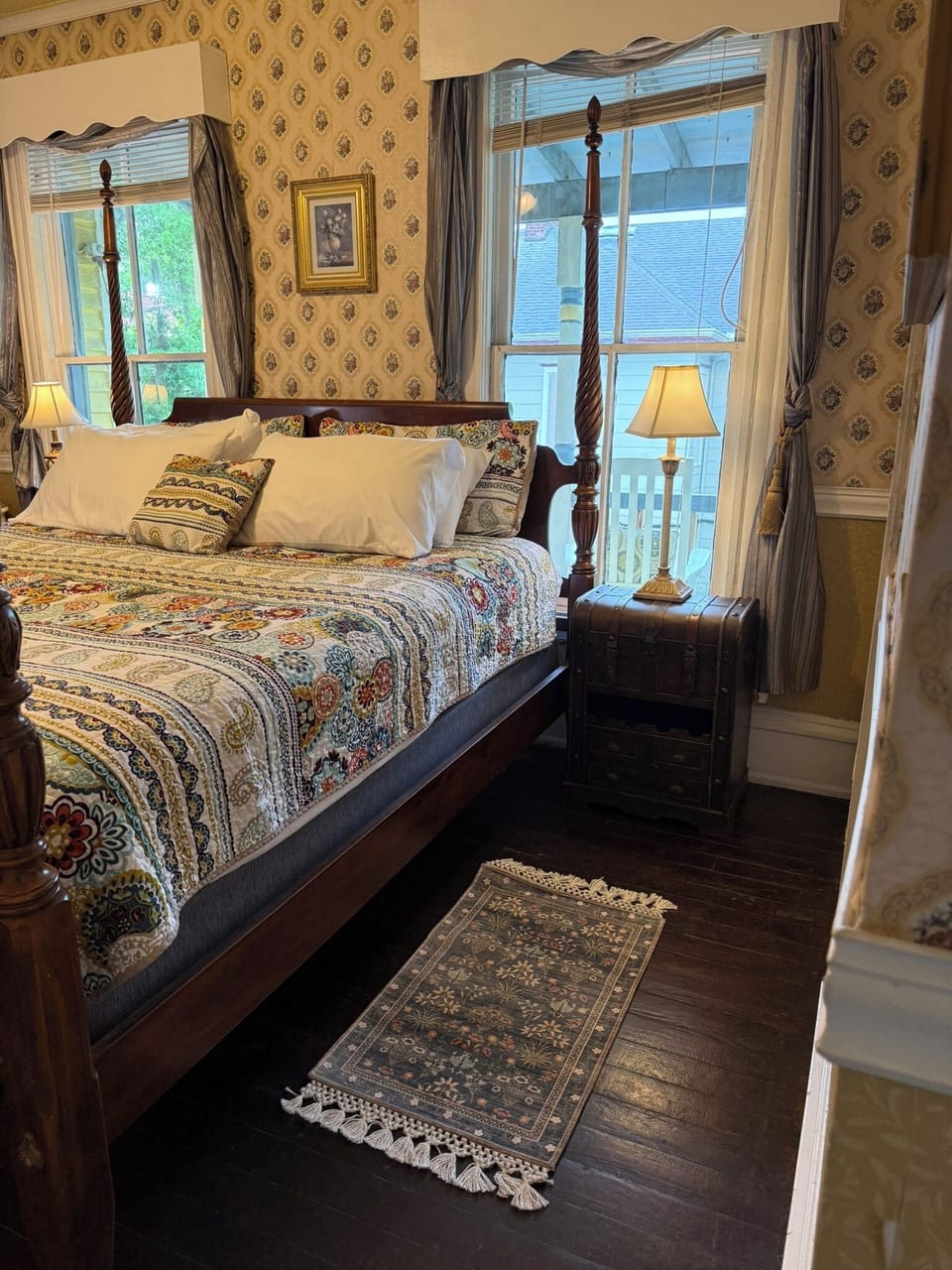 The Catherine Bedchamber. | Iron/ironing board, free WiFi, bed sheets, alarm clocks