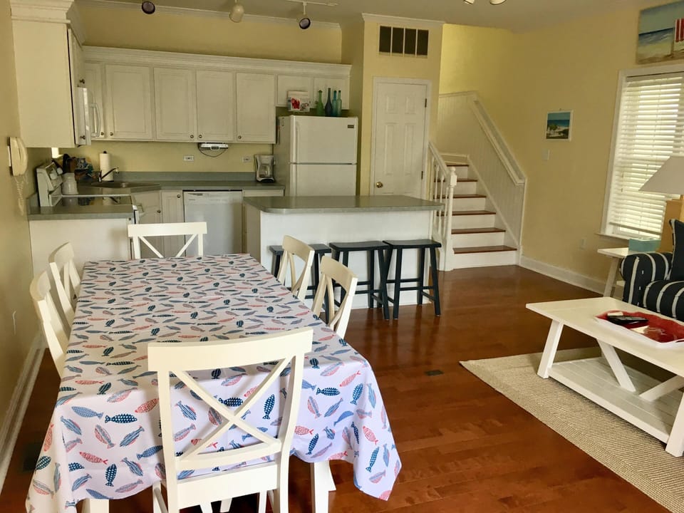 Open kitchen, seating for 9