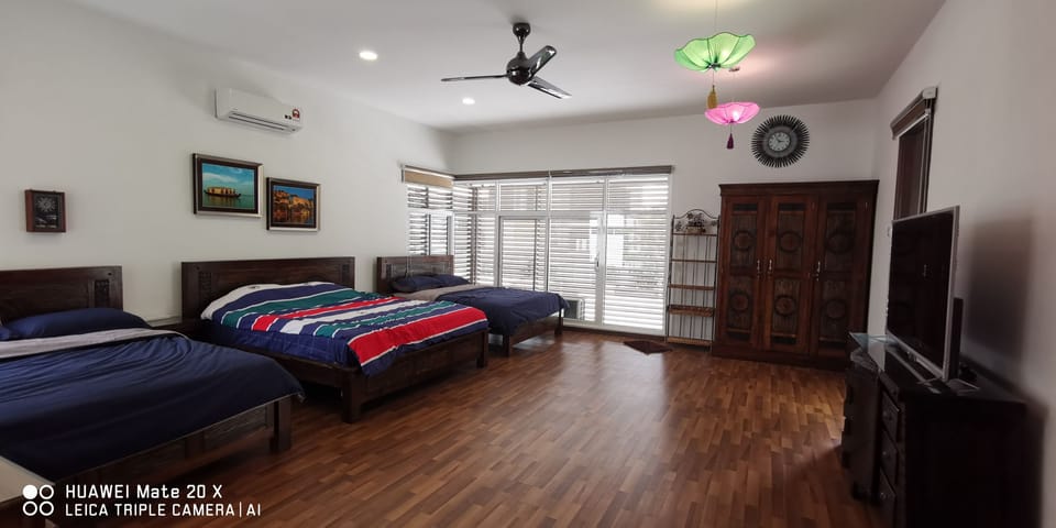 Comfort Bungalow (23 Pax) | 6 bedrooms, free WiFi