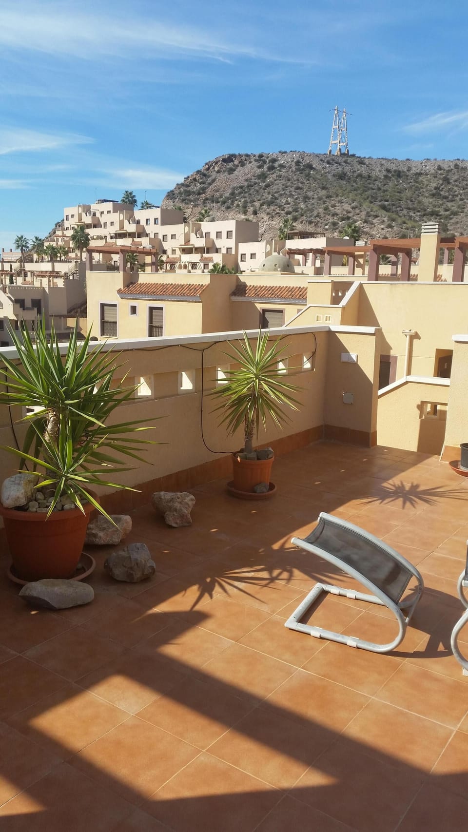 large roof top/solarium 