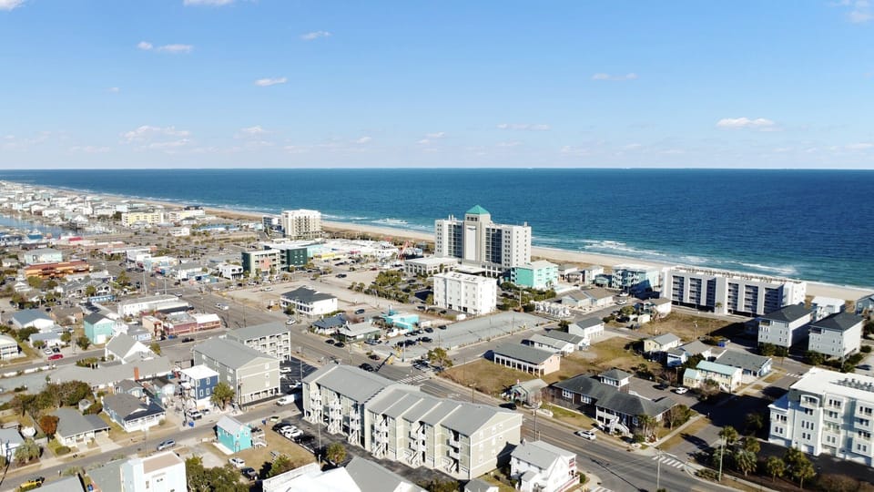 6-web-or-mls-200-lake-park-blvd-s