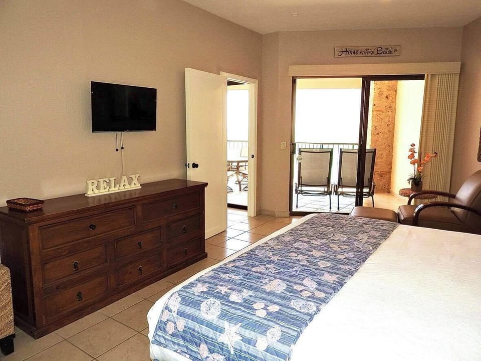 Wake up to the amazing views!