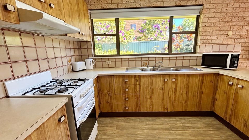 Kitchen. 