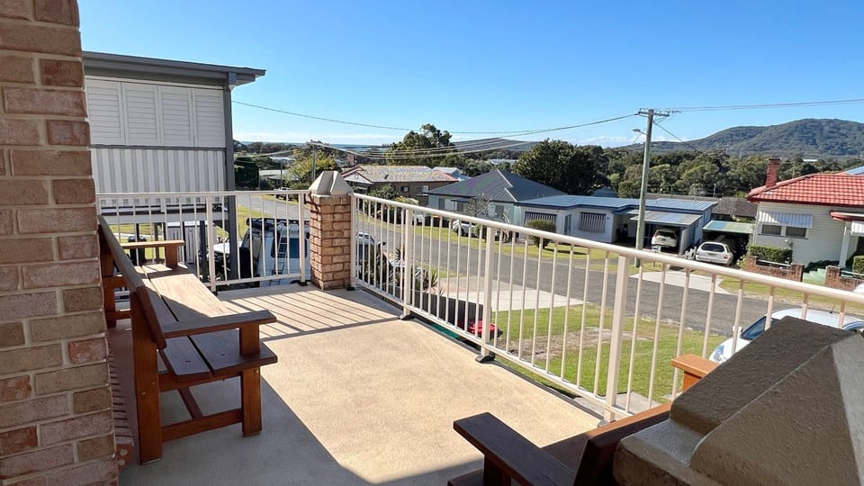 Front balcony/view.
