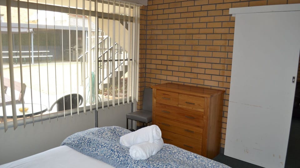 Main bedroom.
