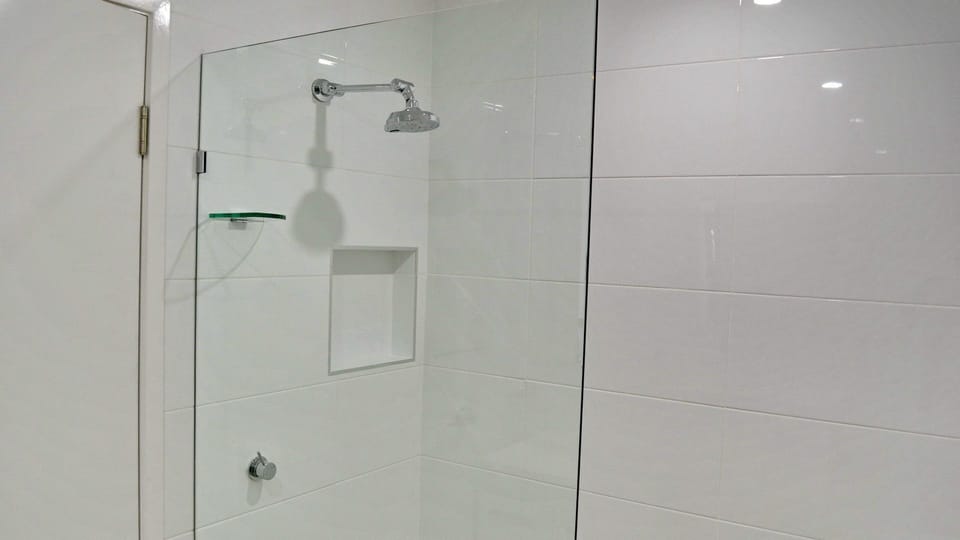 Ensuite bathroom.