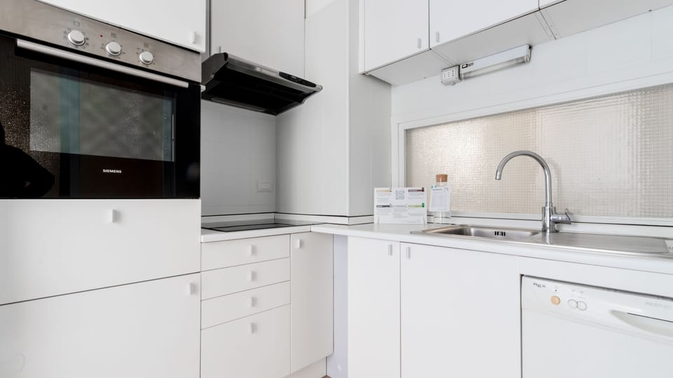 Apartment (1 Bedroom) | Interior