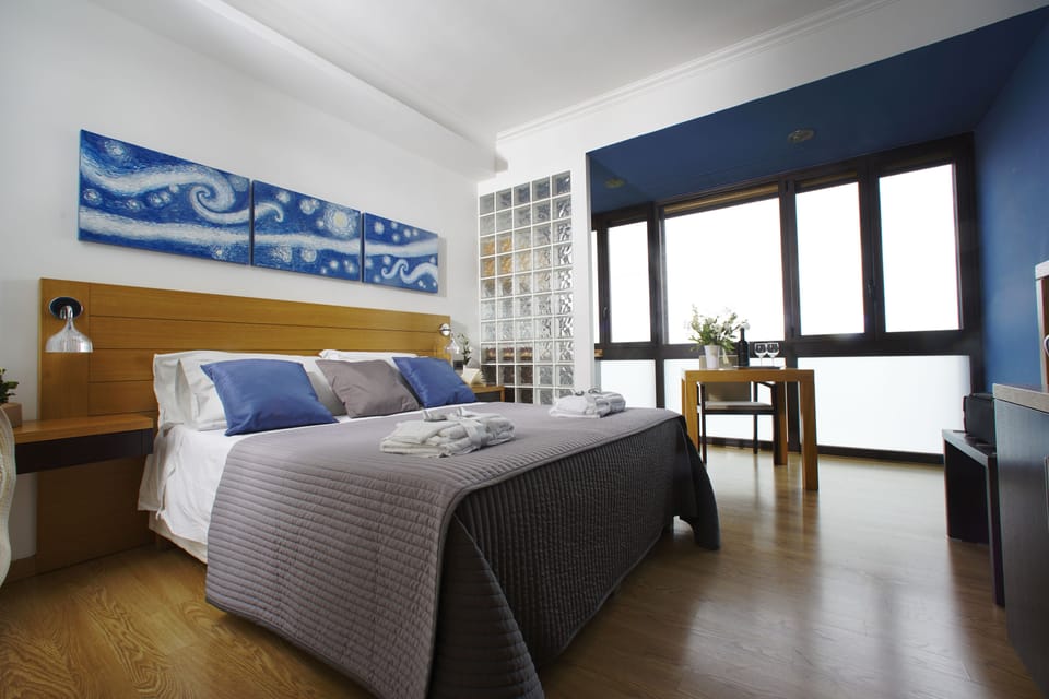 Egyptian cotton sheets, premium bedding, down comforters