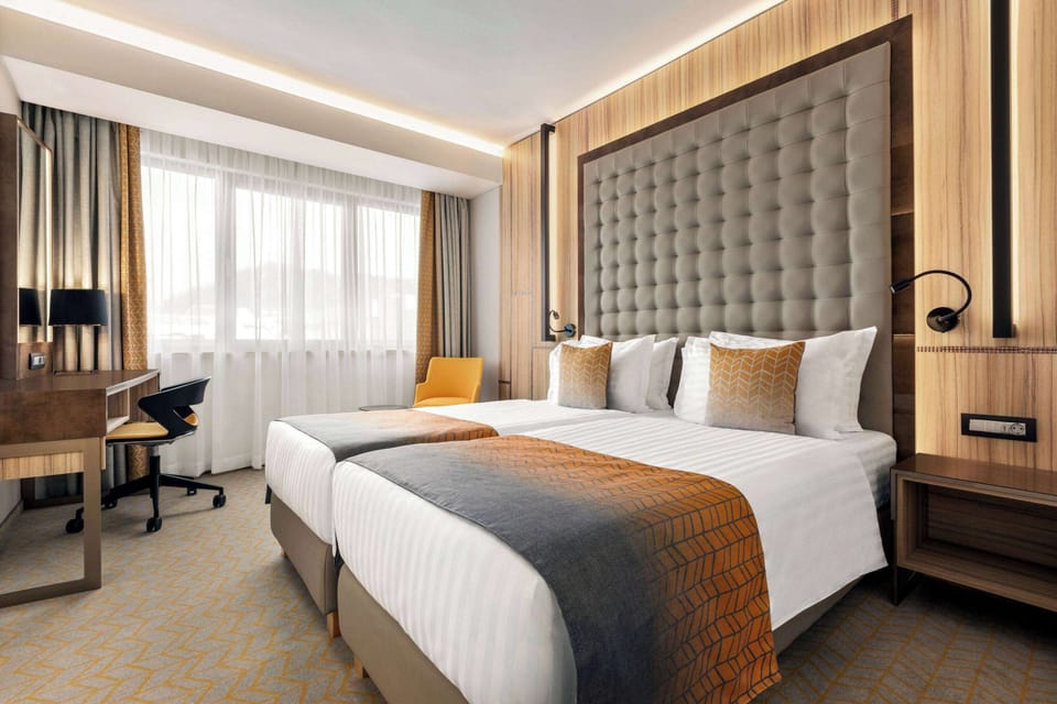 Room, 2 Twin Beds, Non Smoking | In-room safe, desk, laptop workspace, blackout drapes
