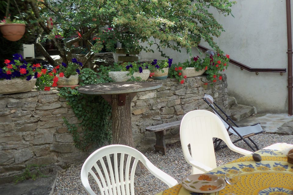 Les Egalieres Bed and Breakfast in Occitanie