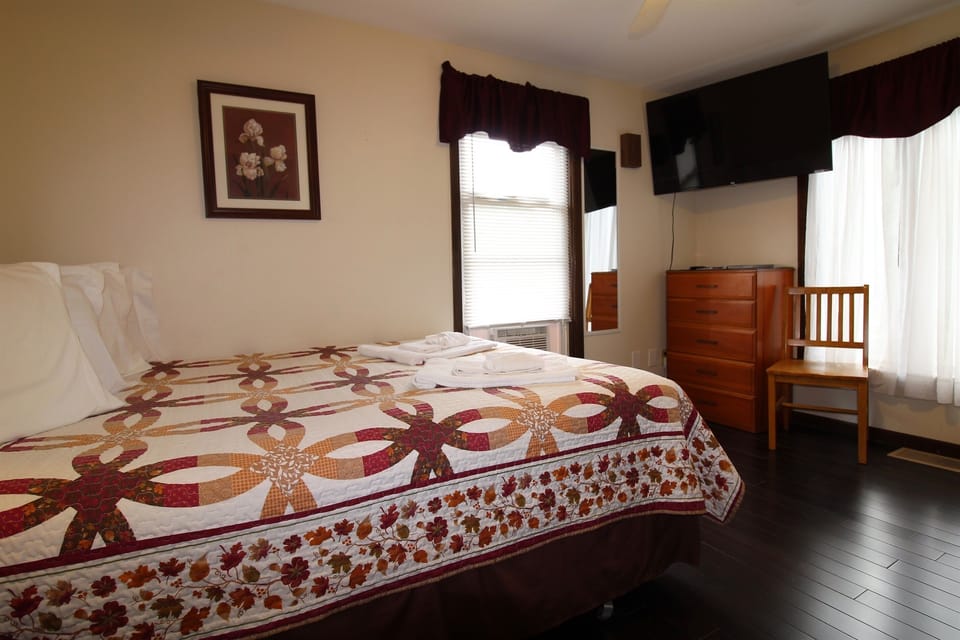 Queen size bed