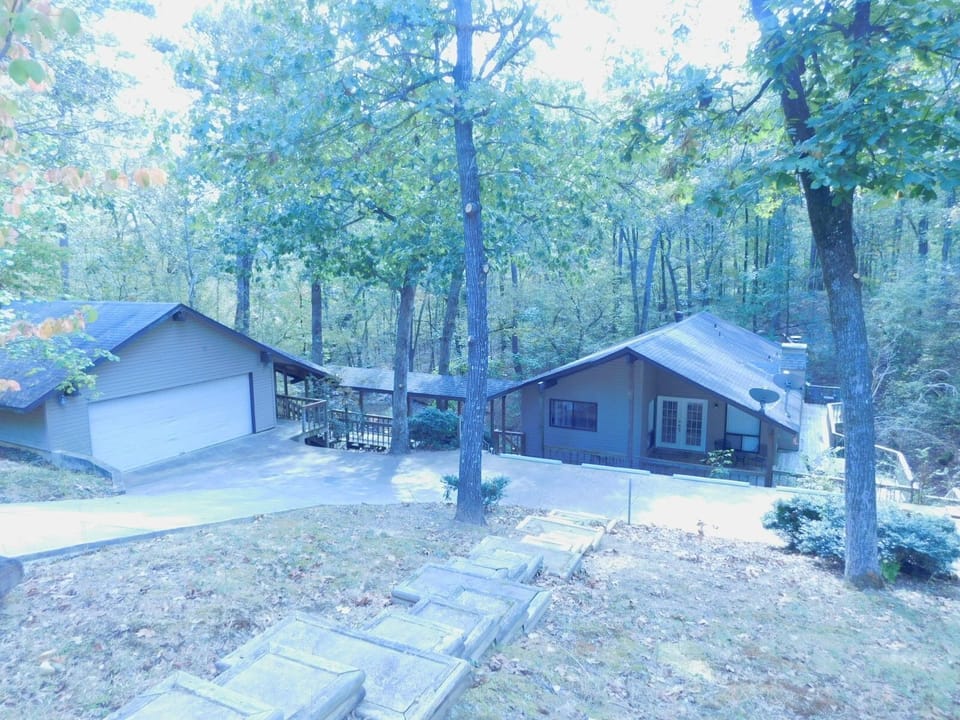 Street View of Plum Hollow