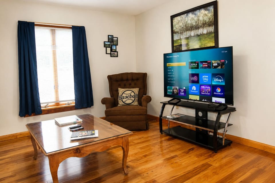 Large flat screen Roku TV in the living room!  Bring your favorite streaming app, relax and enjoy!