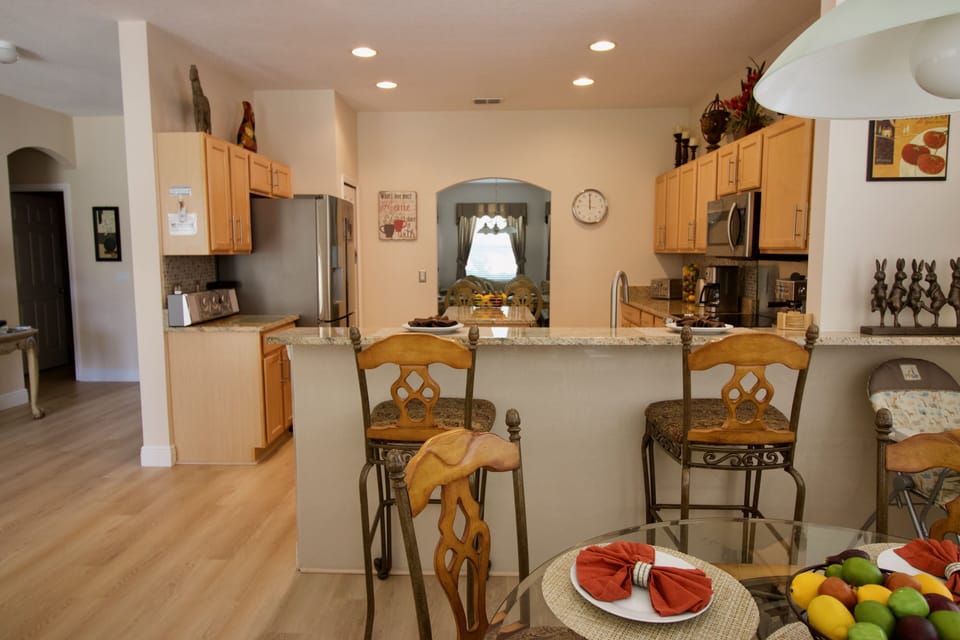 Breakfast Bar