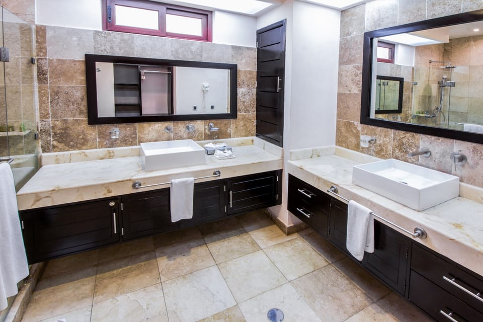 Ocean Front PH 3 bedrooms high floor at EL FARO by DPM Apartment in Playa del Carmen