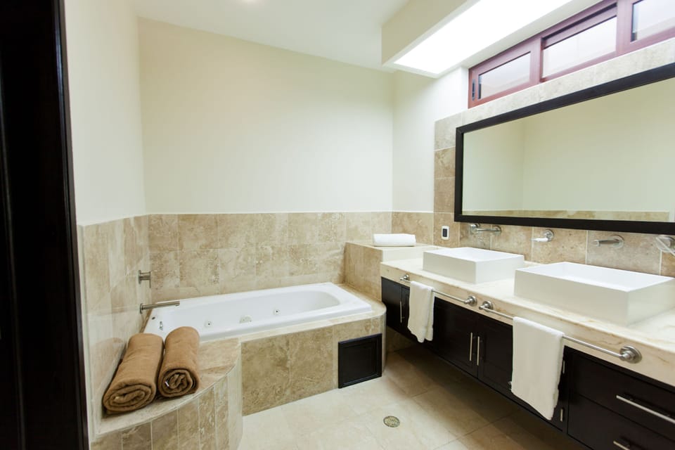 Modern PH 3 bedroom condo high floor at EL FARO by DPM Apartment in Playa del Carmen