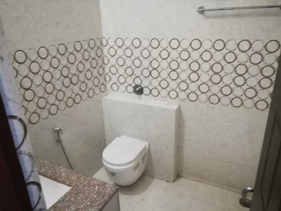 Shower, rainfall showerhead