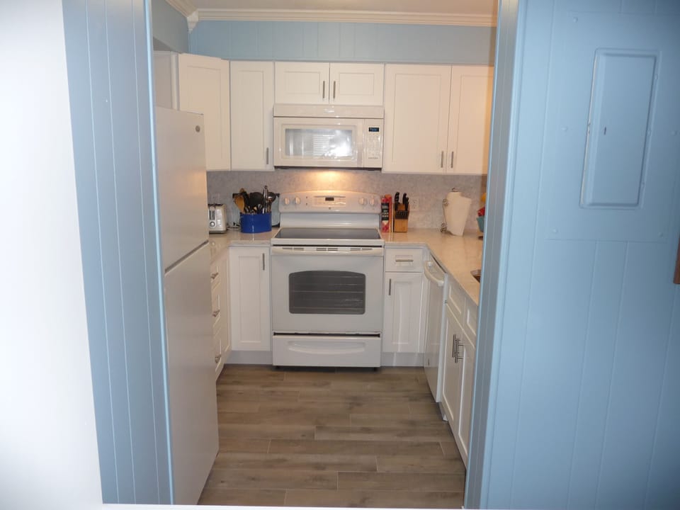 Fully stocked kitchen has everything you need