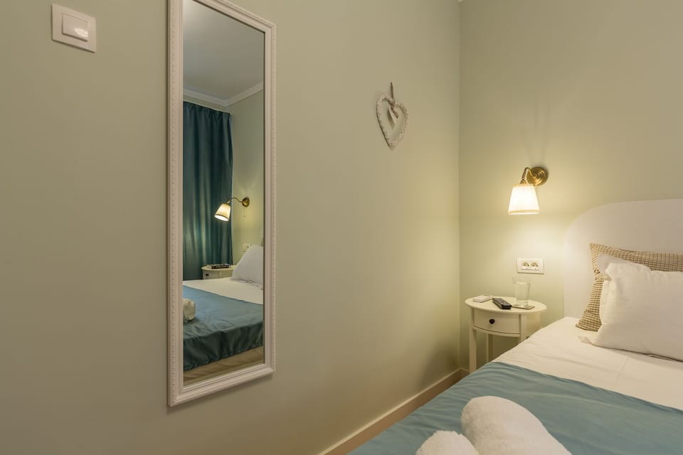 Nice romantic touches for relaxing time.