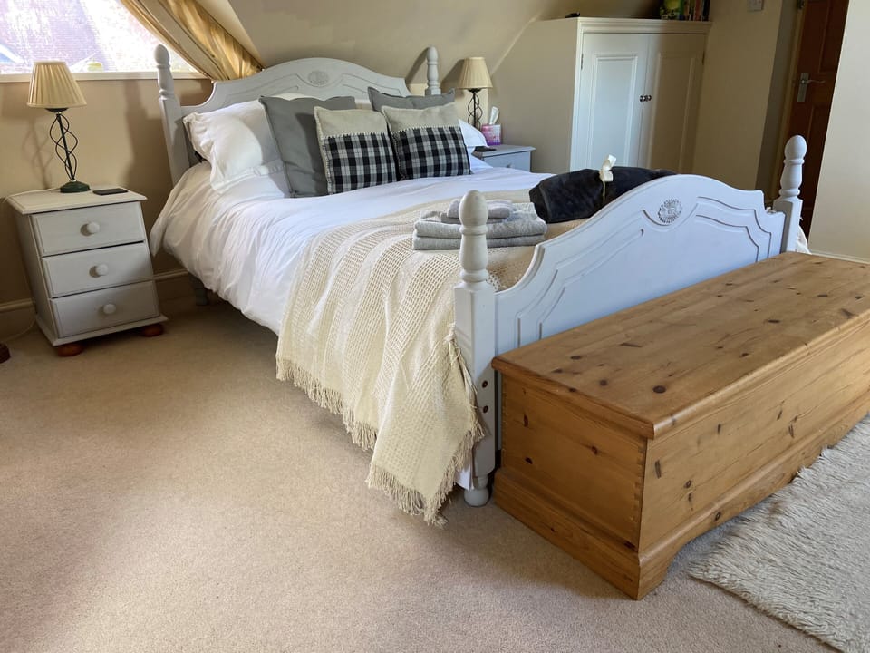 Double Room, Ensuite (Charlton Room)