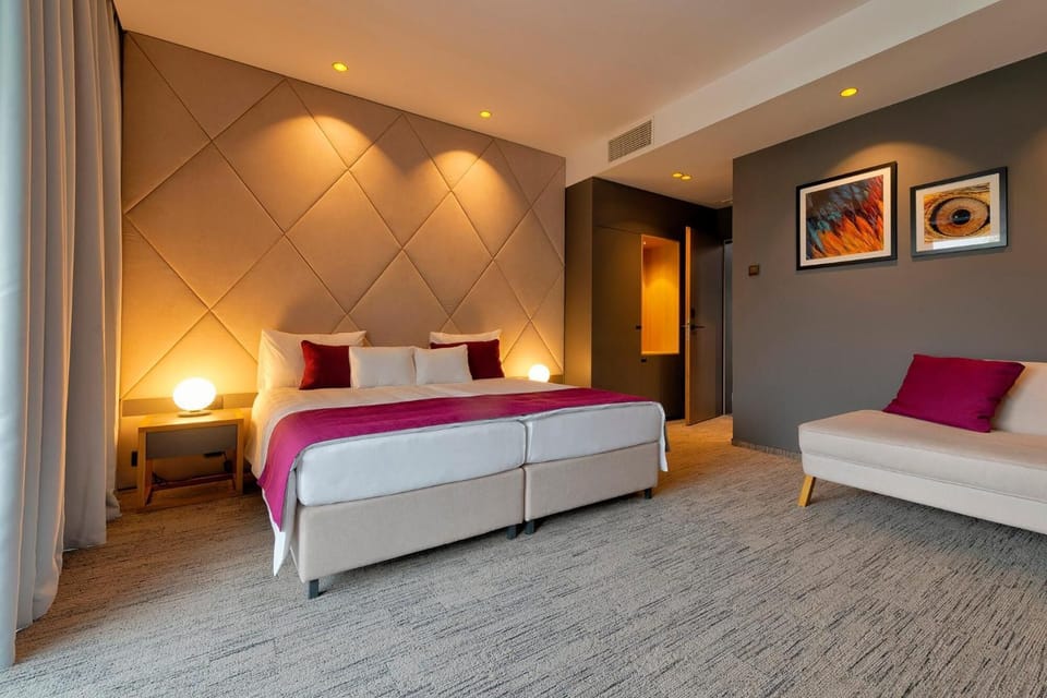 Premium bedding, minibar, in-room safe, individually decorated