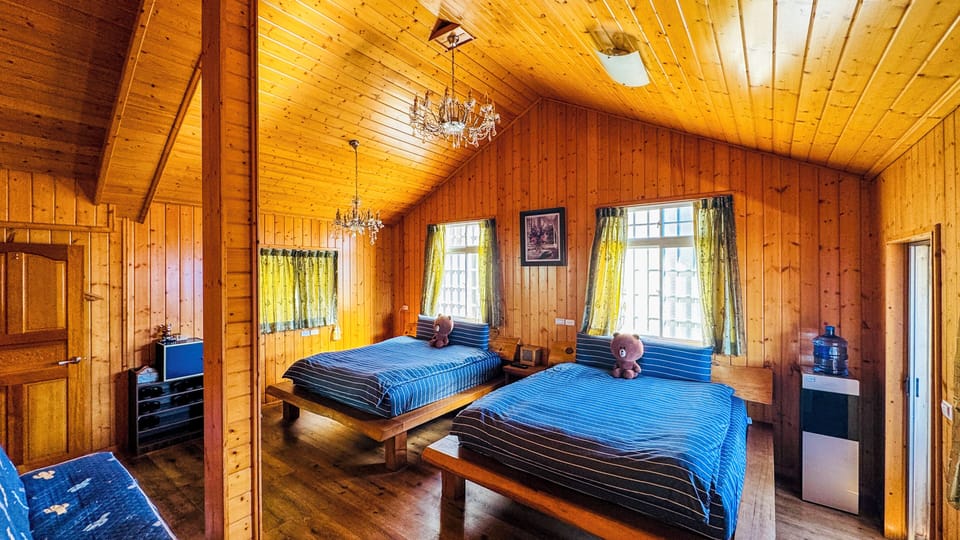 Deluxe Quadruple Room, Non Smoking | Soundproofing, free WiFi, bed sheets