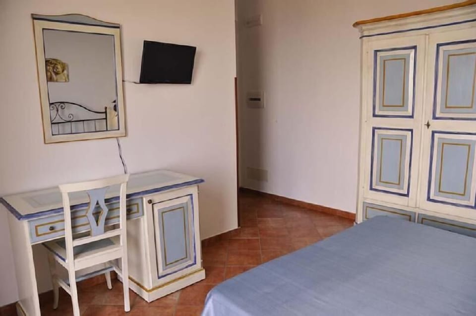 Double Room | Desk, free WiFi