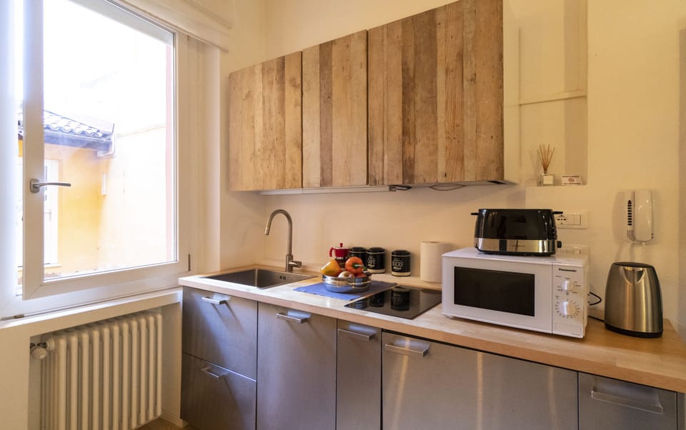 Studio | Private kitchen | Full-size fridge, microwave, stovetop, dishwasher