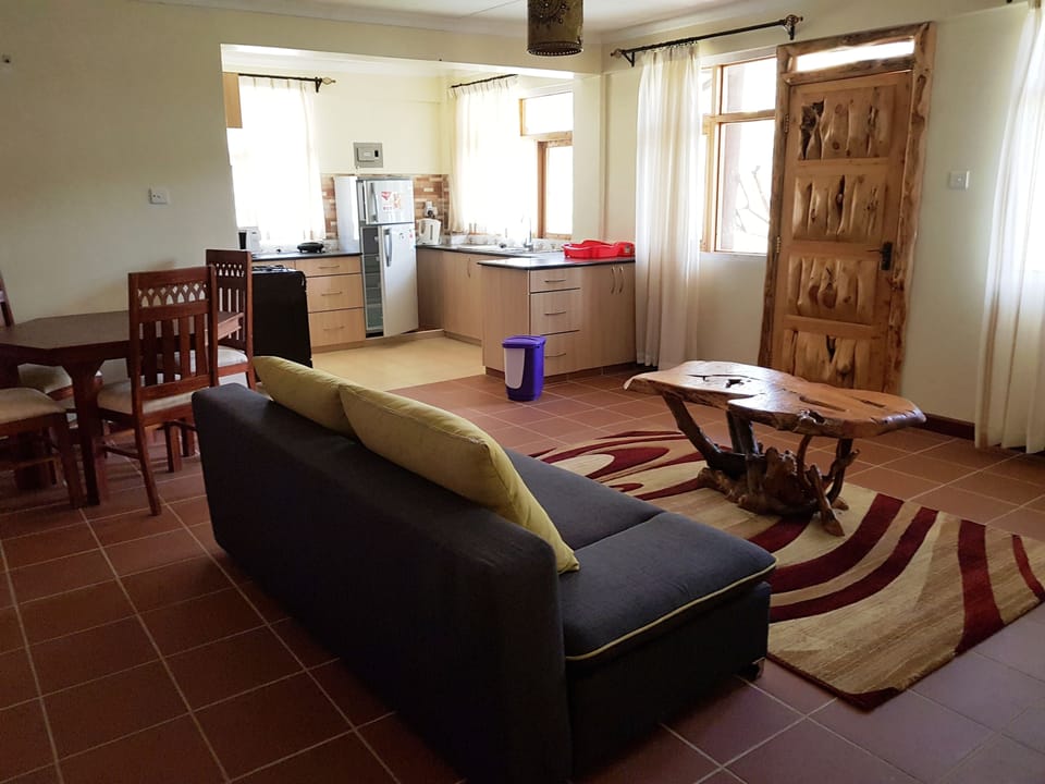 Deluxe Cottage | Living area