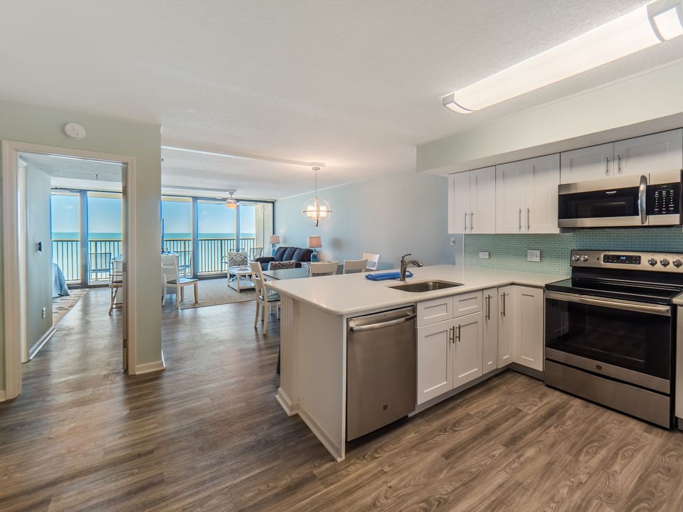 Open Living, Kitchen, & Dining