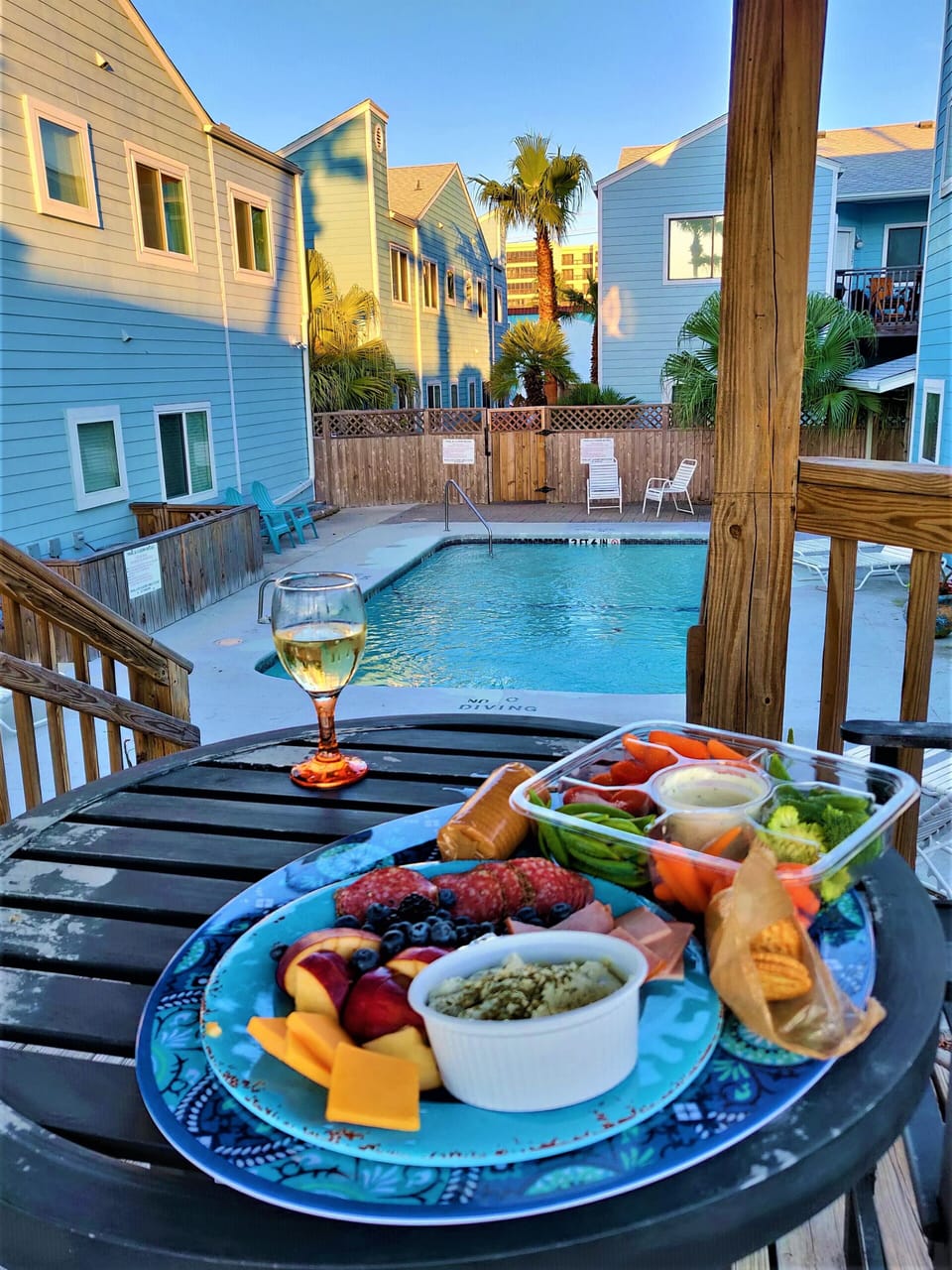Poolside Brunch