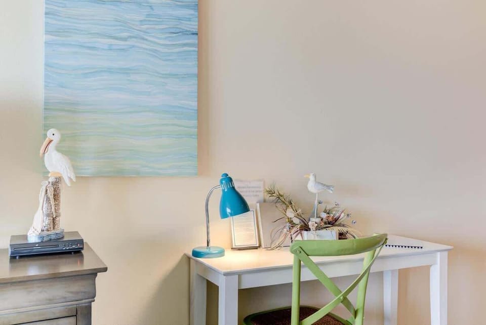There is a small desk in the oceanfront suite where you can write love letters.
